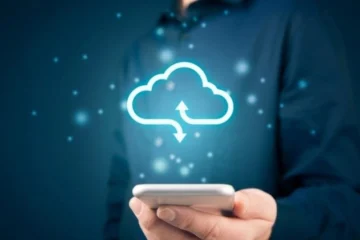 How to transfer heavy photo libraries from smartphone to external storage drive